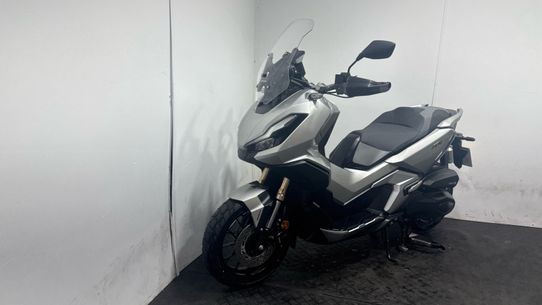 (23MY) Honda ADV 350